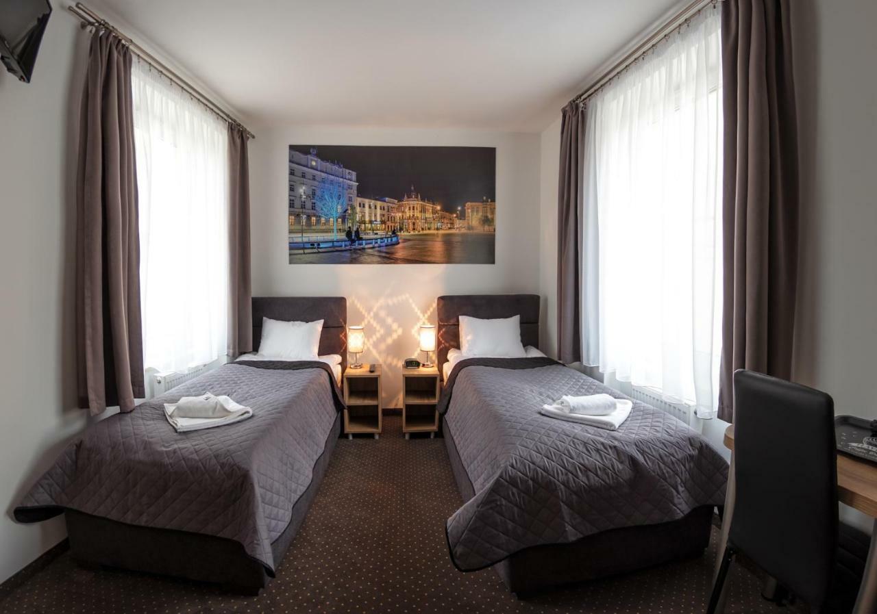 Hotel 卢布林 外观 照片